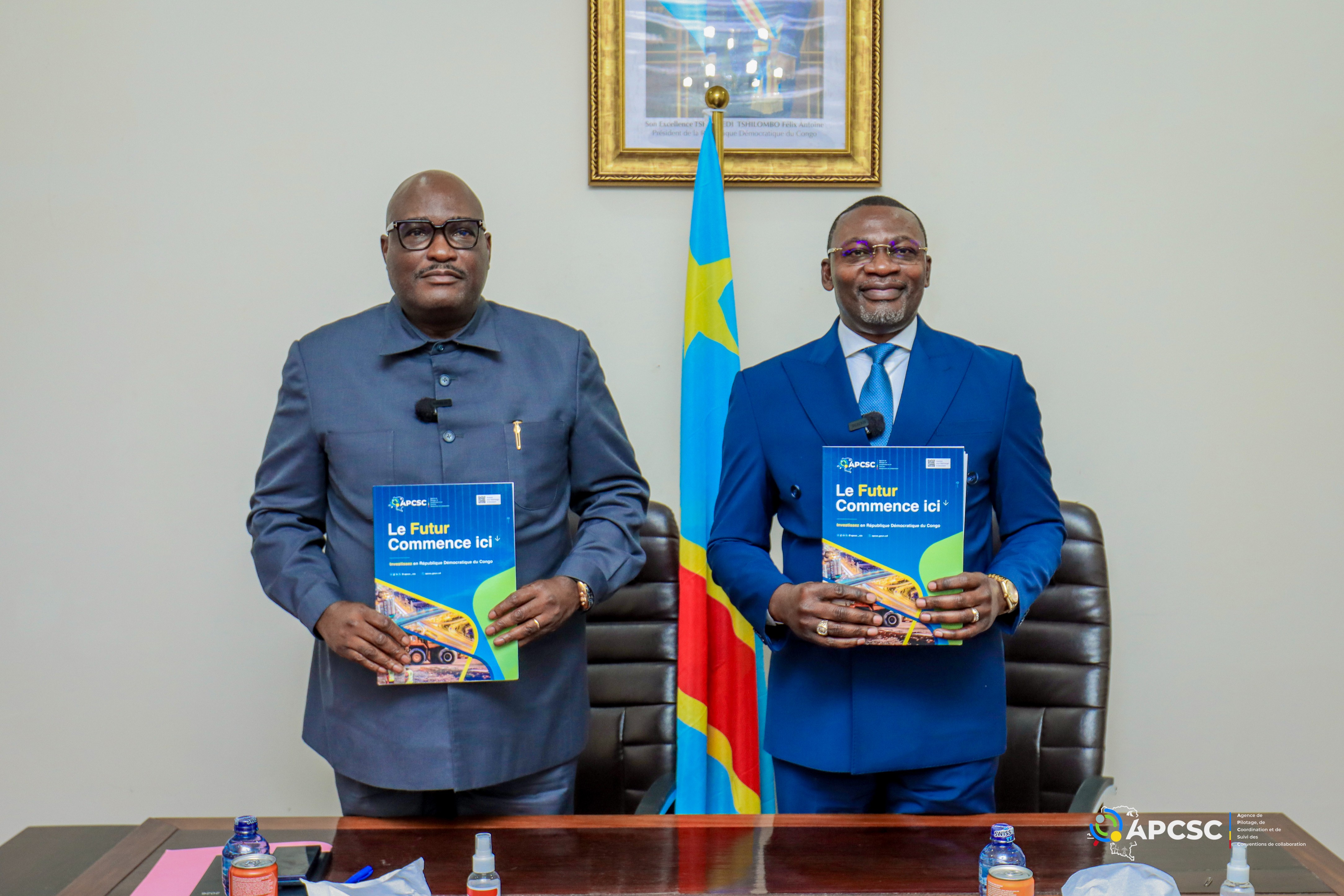 Signature d’un mémorandum d’entente entre l’APCSC et la CENAREF pour renforcer la transparence financière dans les projets de collaboration