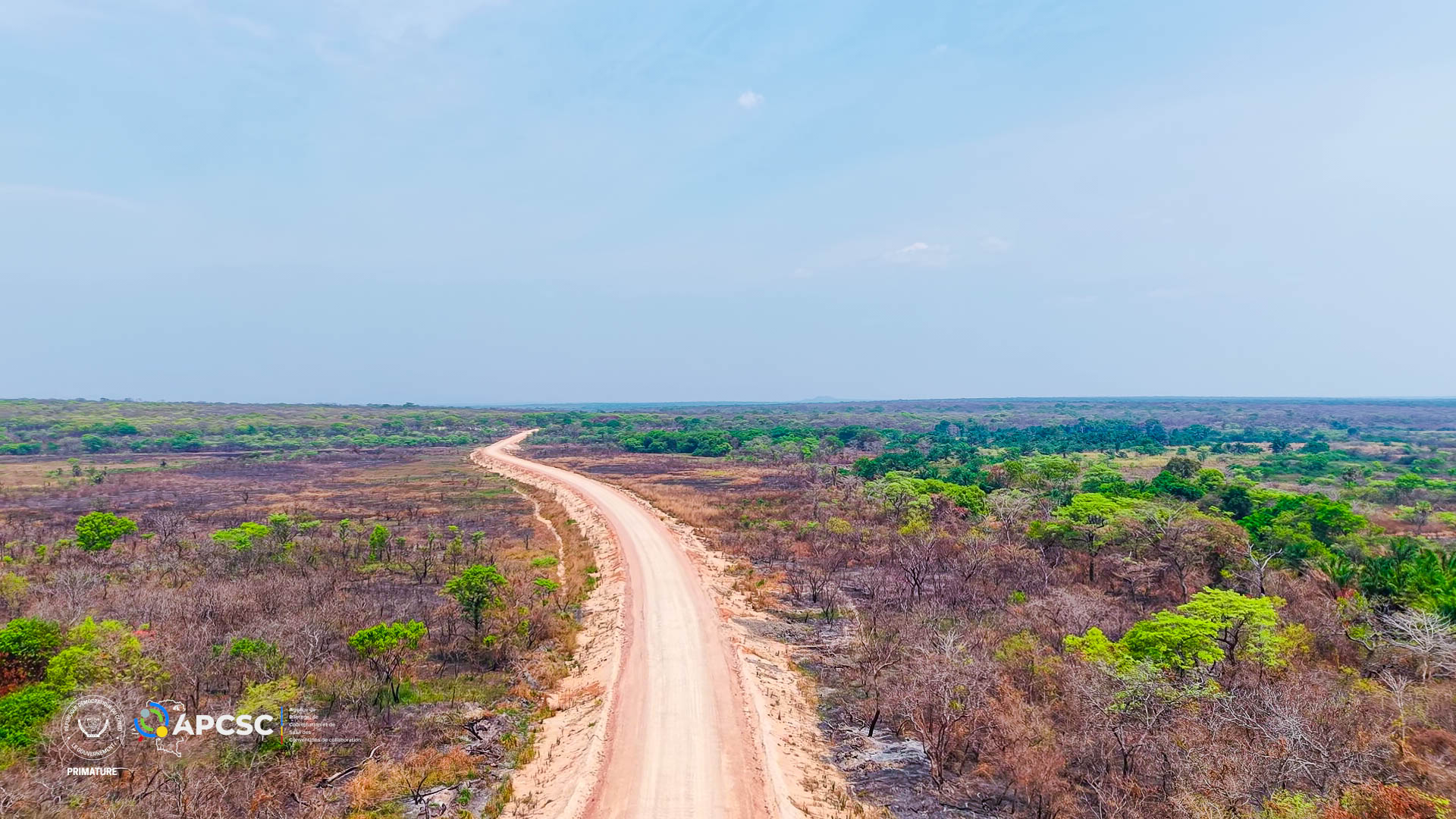 ROUTE KALEMIE–MANONO : L’APCSC ACCOMPAGNE LA CONCRÉTISATION D’UNE INFRASTRUCTURE STRATÉGIQUE POUR LE TANGANYIKA